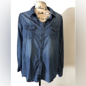 NWT Denim-like Chambray top